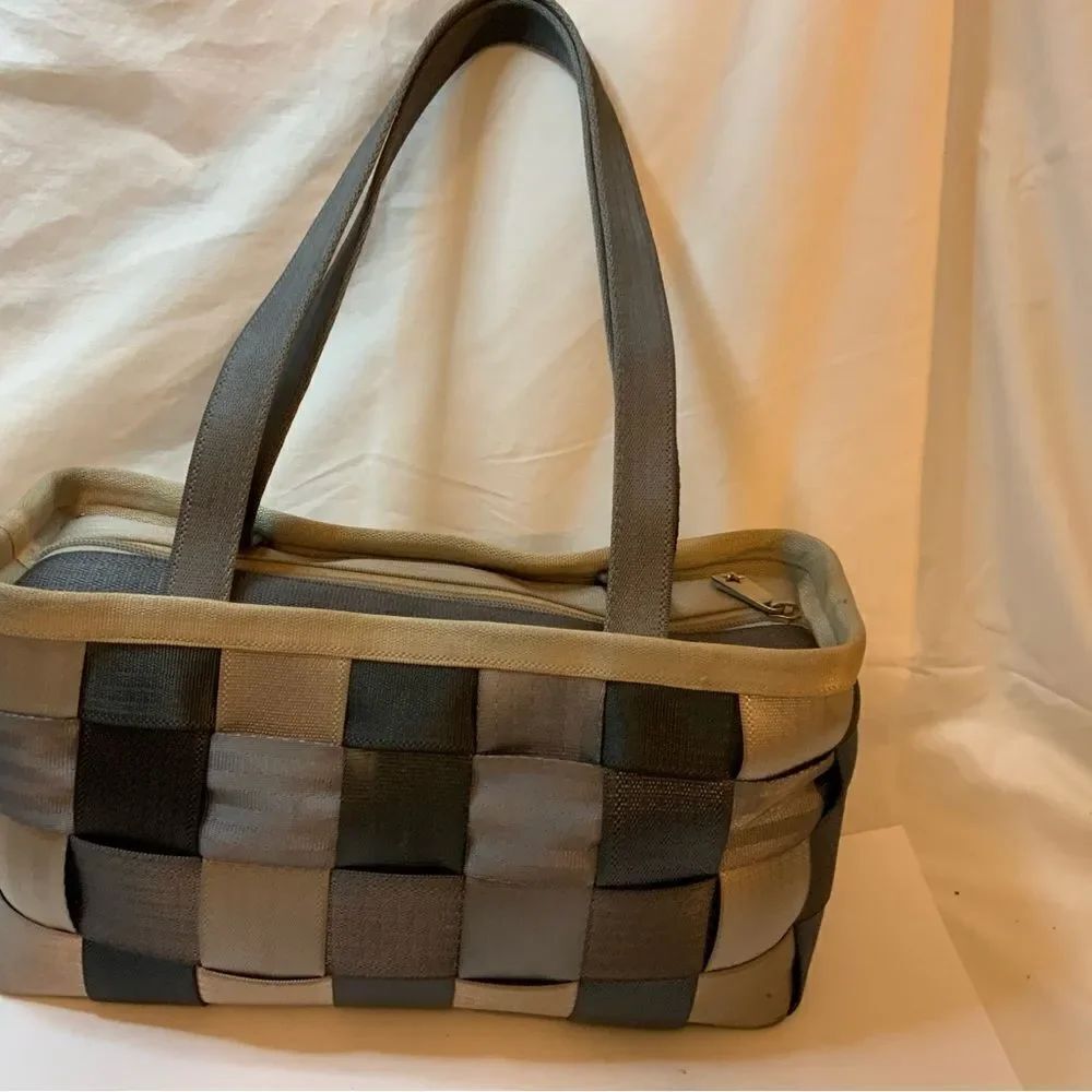 Harvey Gray Tan Multicolor   Purse Womens  shoulder Carrying Bag